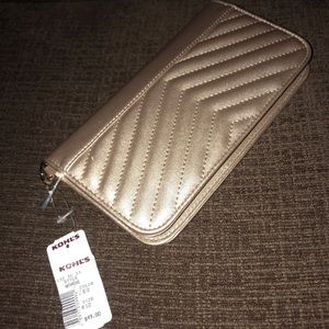 NEW Gold Wallet/Clutch w/Chain